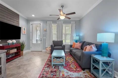 423 Aurora Way Oldsmar FL 34677