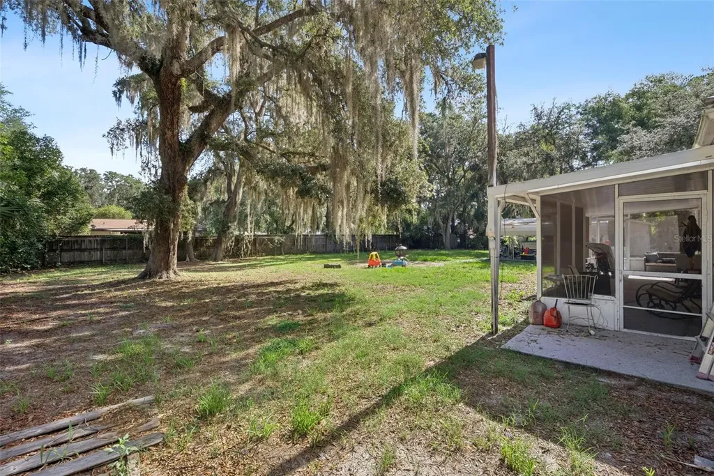 24623 N George Street Astor FL 32102