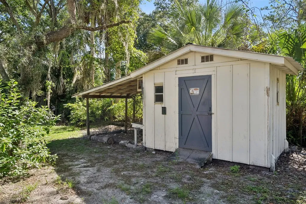 24623 N George Street Astor FL 32102