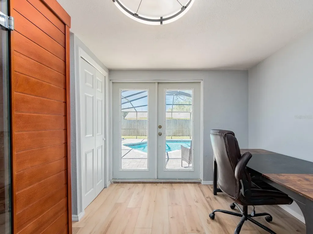 3645 Overland Holiday FL 34691