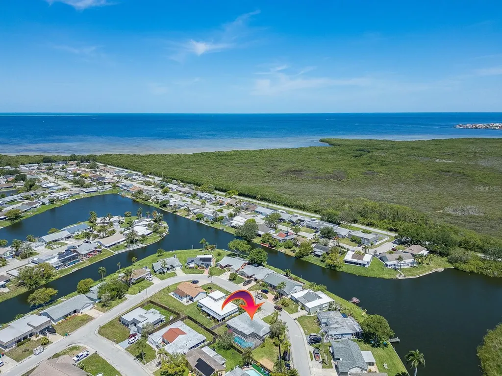 3645 Overland Holiday FL 34691