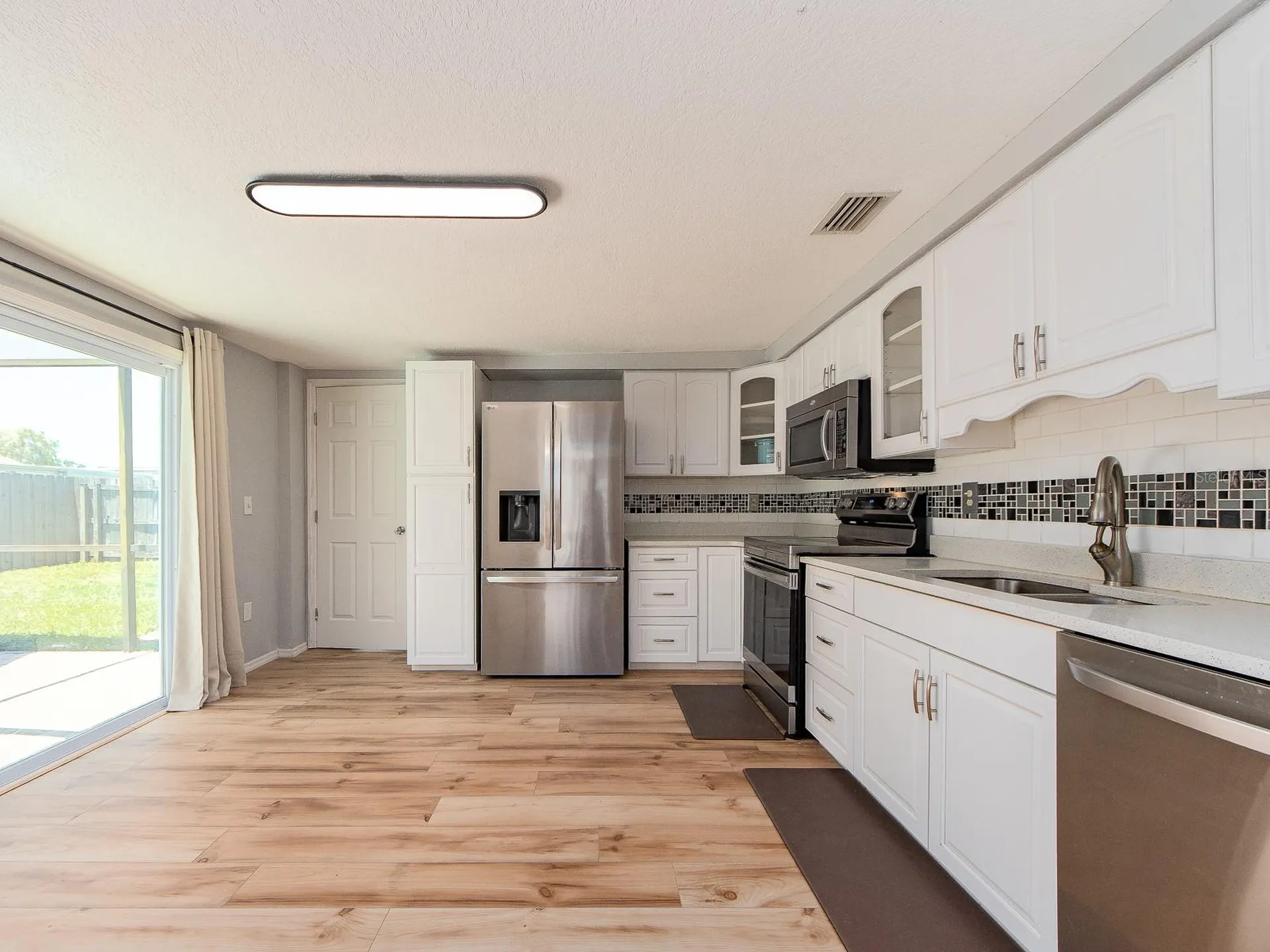 3645 Overland Holiday FL 34691