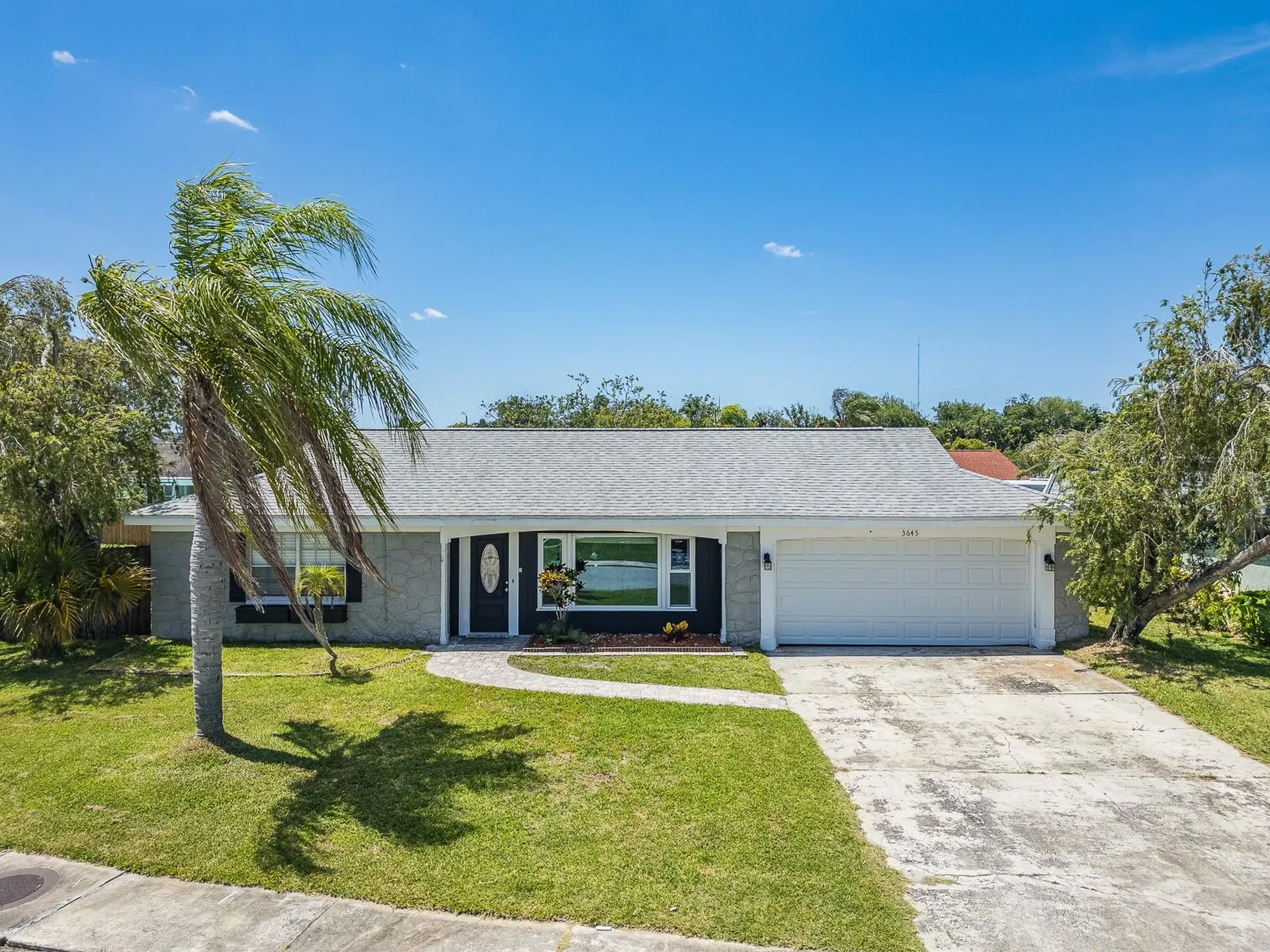 3645 Overland Holiday FL 34691