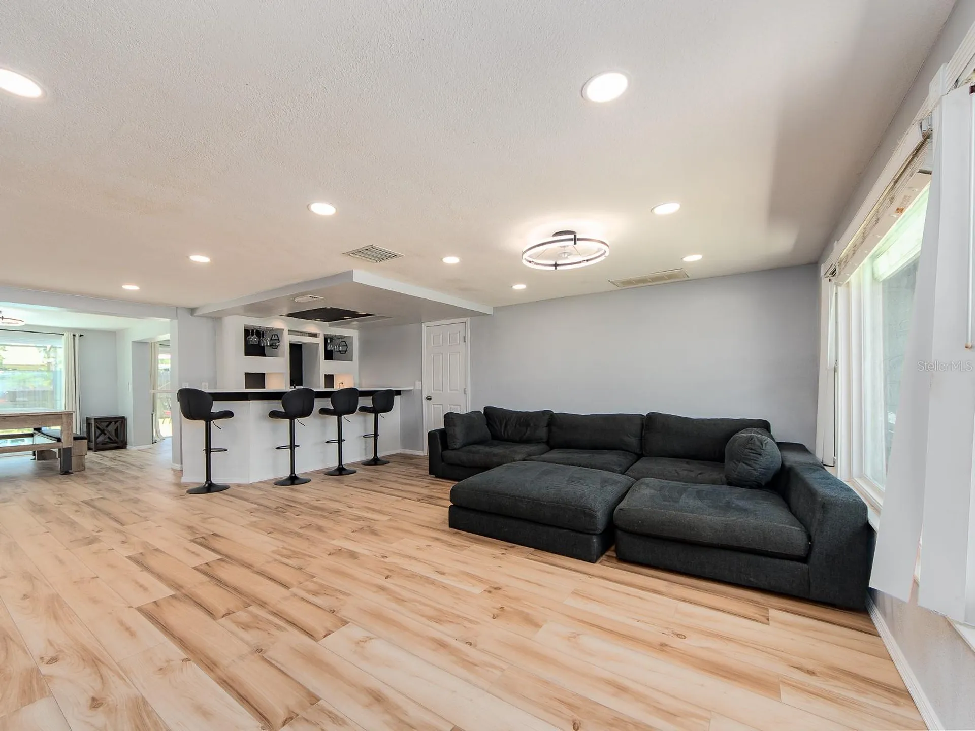 3645 Overland Holiday FL 34691