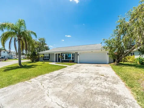 3645 Overland Holiday FL 34691