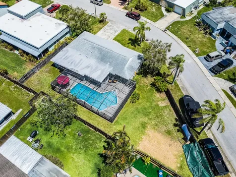 3645 Overland Holiday FL 34691