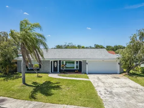 3645 Overland Holiday FL 34691
