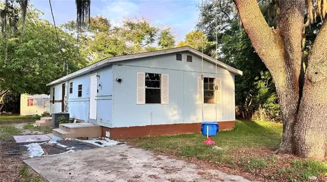 1203 Parkwood Avenue Groveland FL 34736
