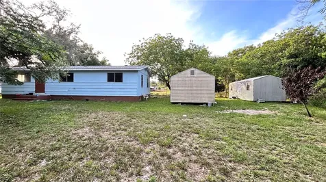1203 Parkwood Avenue Groveland FL 34736