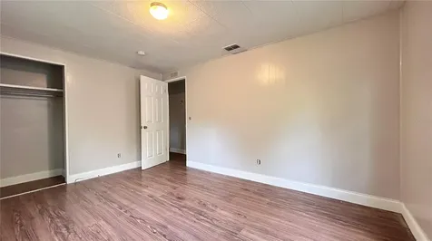 1203 Parkwood Avenue Groveland FL 34736