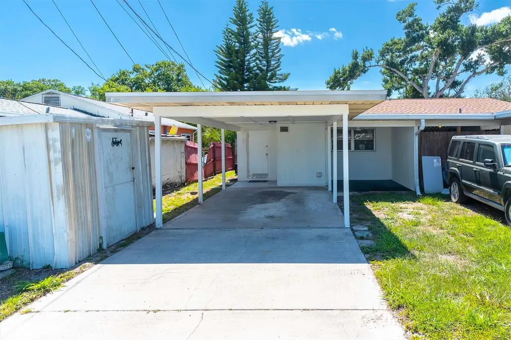 1720 53rd Street S Gulfport FL 33707