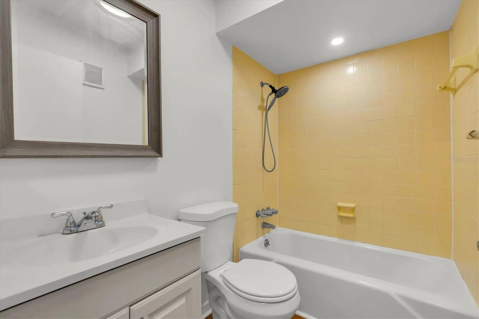 1720 53rd Street S Gulfport FL 33707