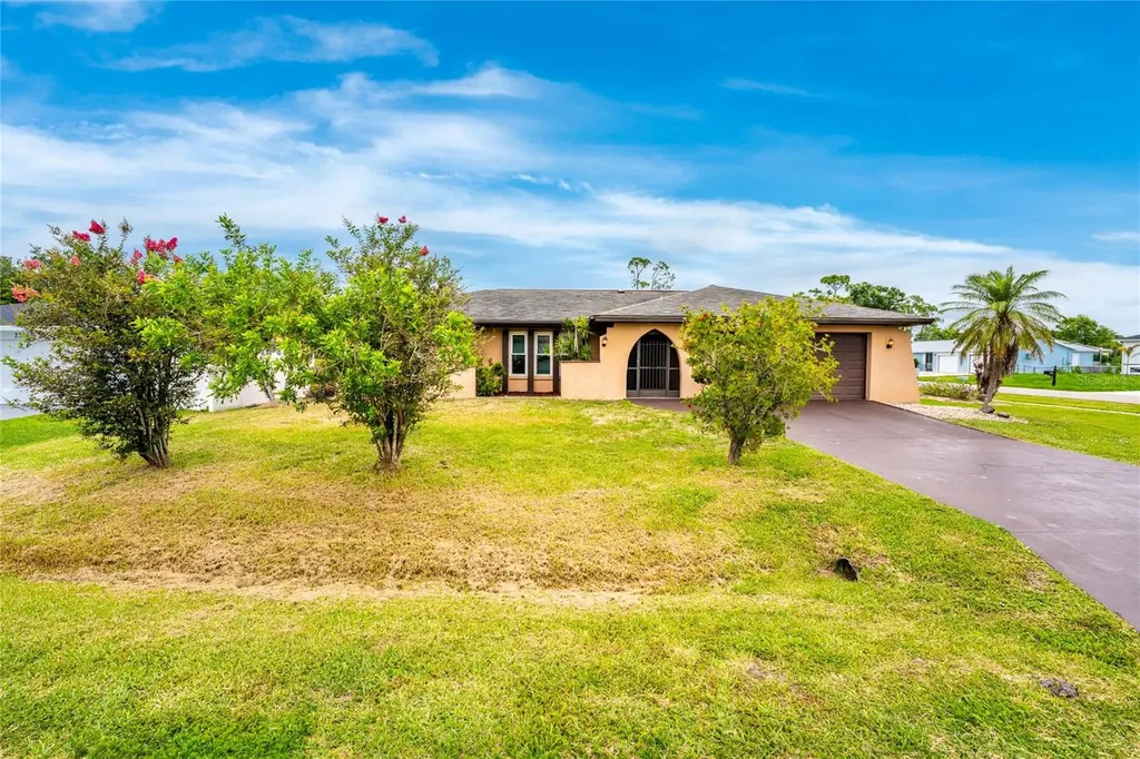 23278 Mcnamee Avenue Port Charlotte FL 33980