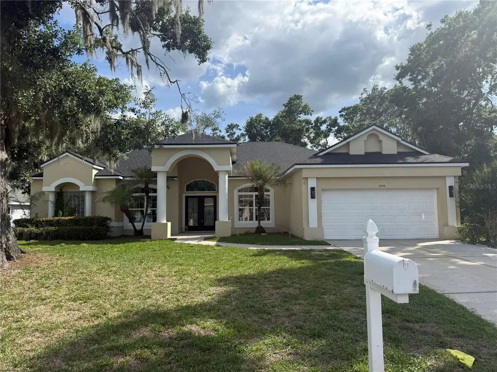 3203 Alcott Avenue Plant City FL 33566