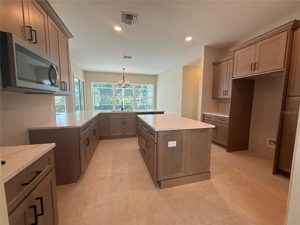 3203 Alcott Avenue Plant City FL 33566