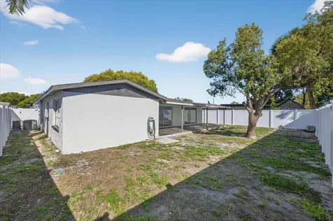 10028 Vineyard Lane Port Richey FL 34668