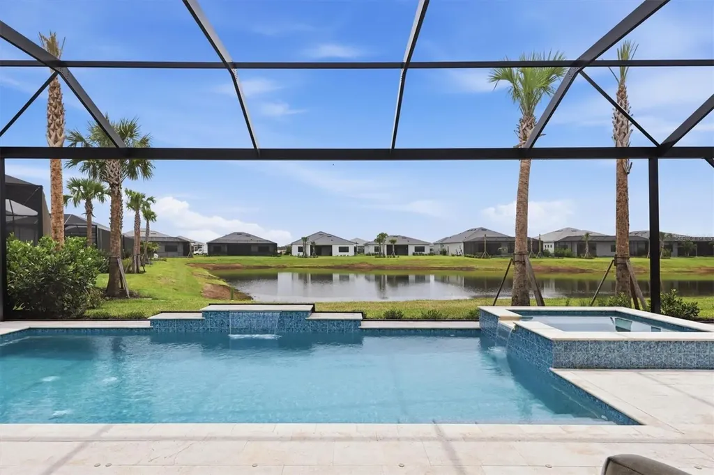 4923 Empire Landing Run Bradenton FL 34211