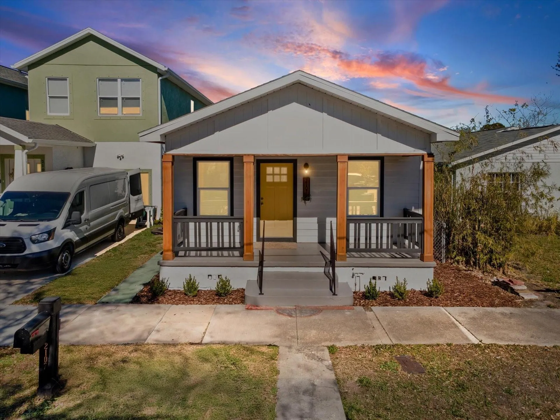 2107 W Cherry Street Tampa FL 33607