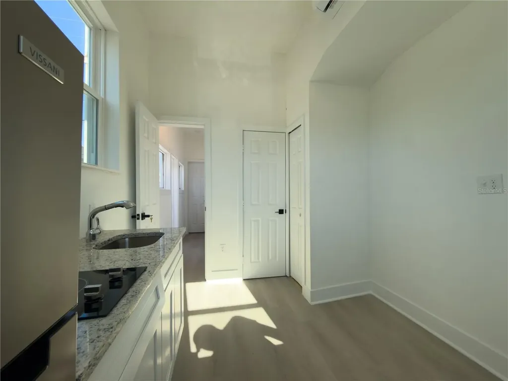 401 E Columbus Drive Tampa FL 33602