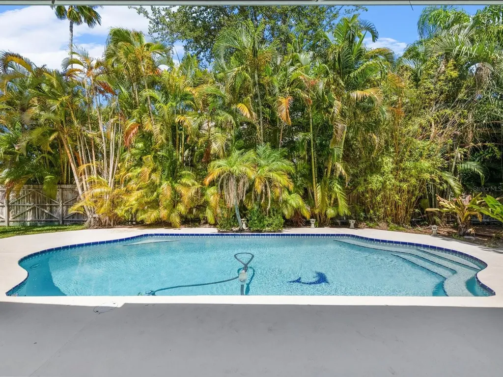 502 Florida Boulevard Crystal Beach FL 34681