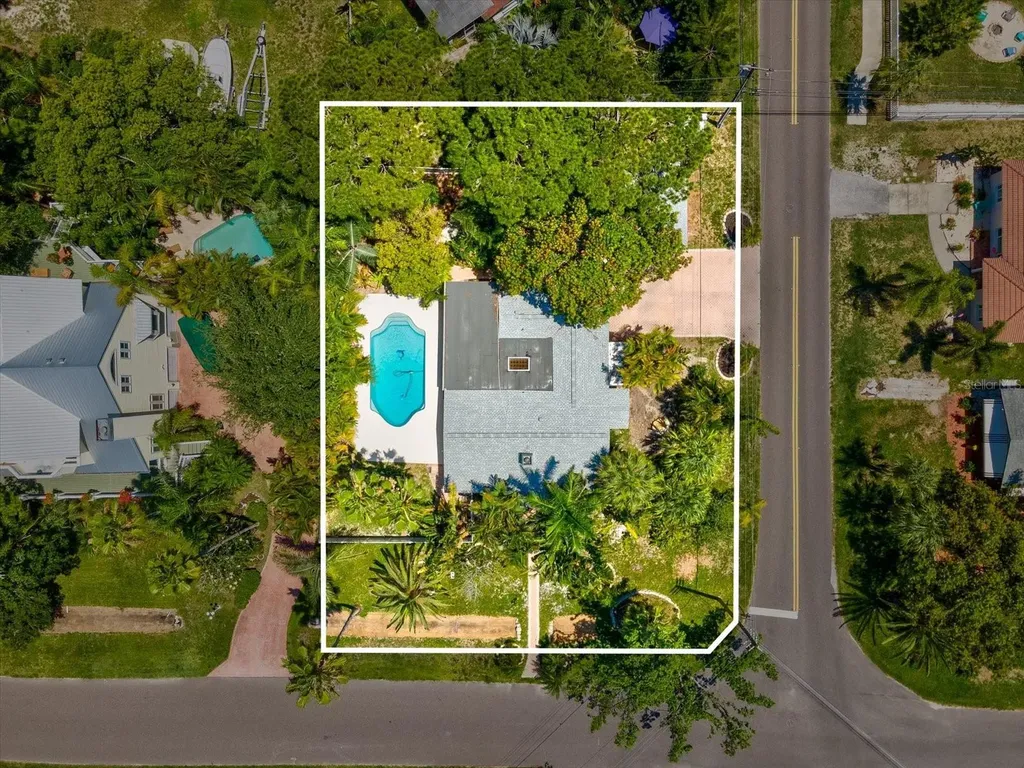 502 Florida Boulevard Crystal Beach FL 34681