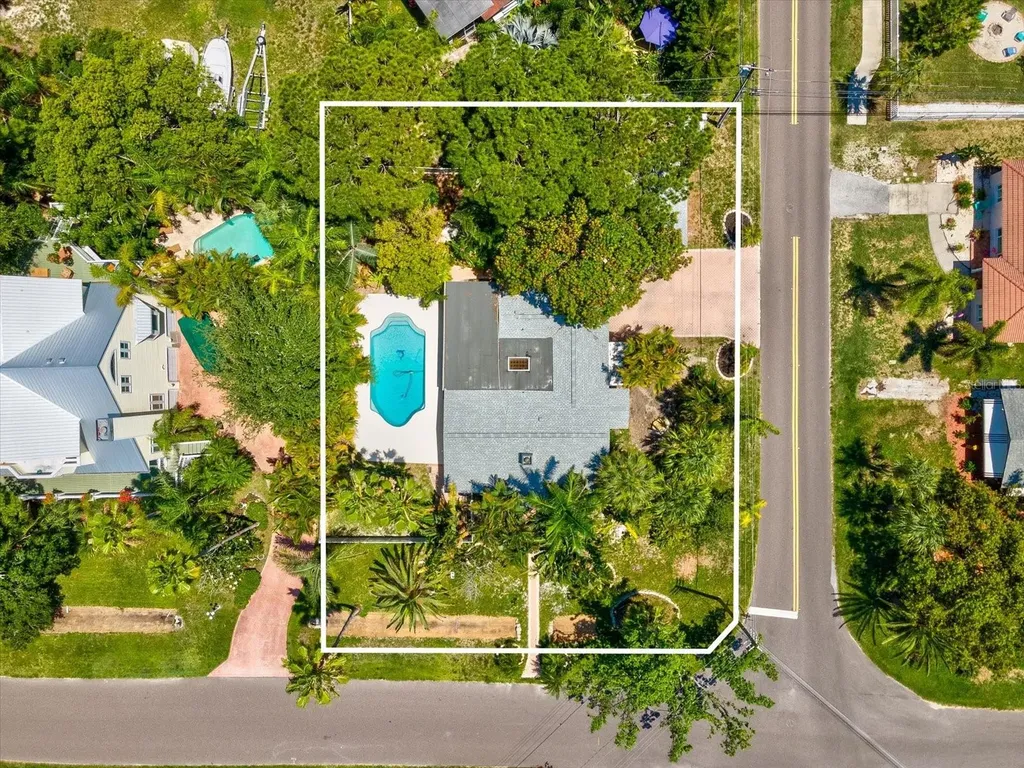 502 Florida Boulevard Crystal Beach FL 34681