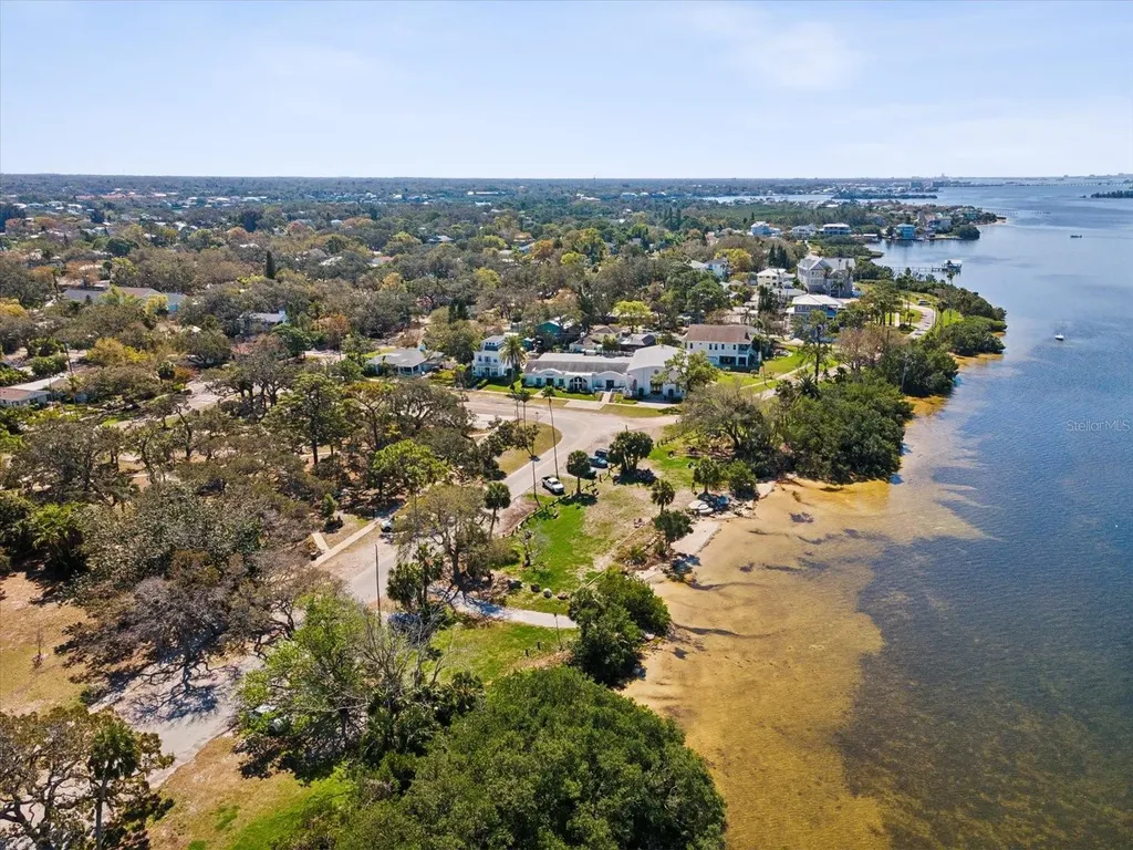 502 Florida Boulevard Crystal Beach FL 34681