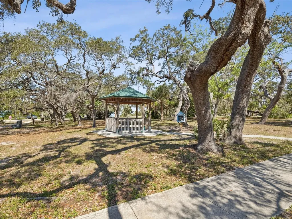 502 Florida Boulevard Crystal Beach FL 34681