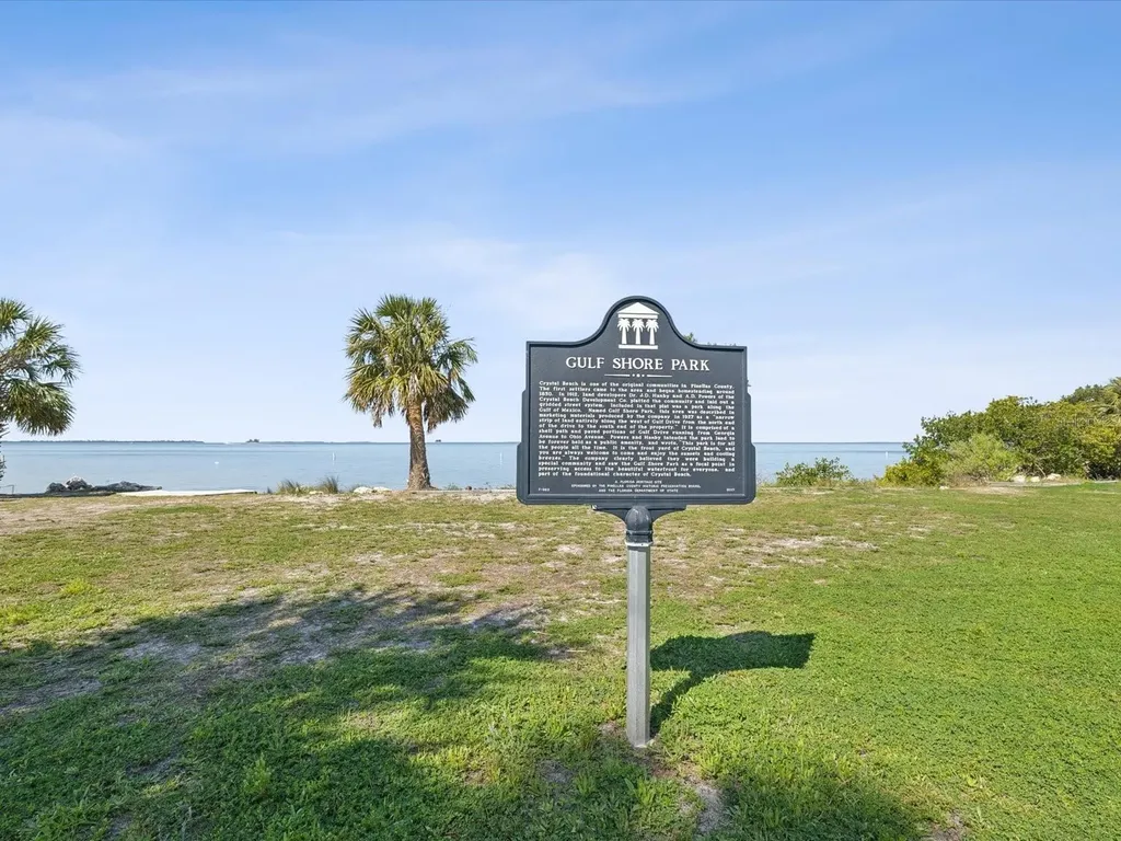502 Florida Boulevard Crystal Beach FL 34681