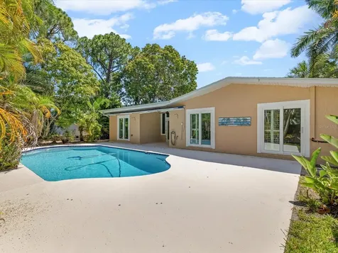 502 Florida Boulevard Crystal Beach FL 34681
