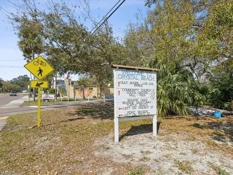 502 Florida Boulevard Crystal Beach FL 34681