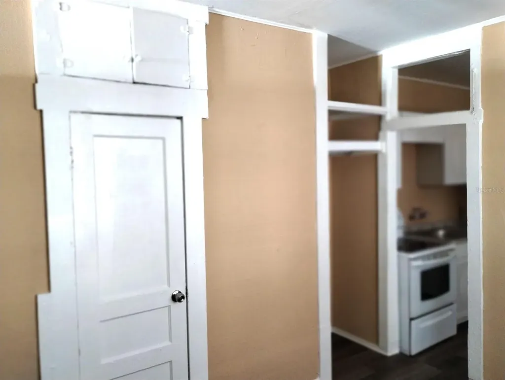 418 E Amelia Avenue Tampa FL 33602