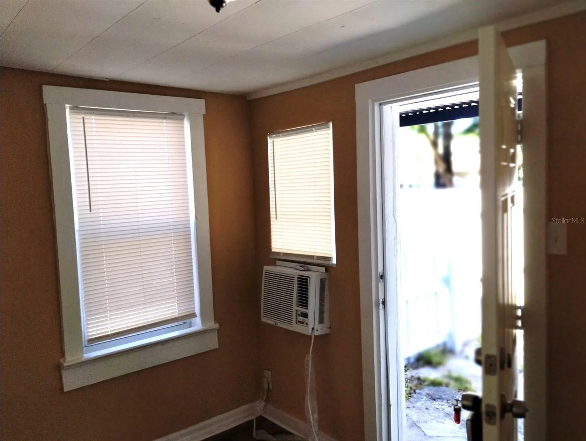 418 E Amelia Avenue Tampa FL 33602