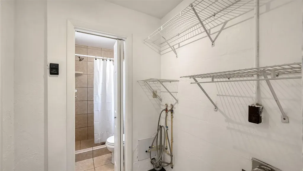 3681 Stokes Dr Drive Sarasota FL 34232