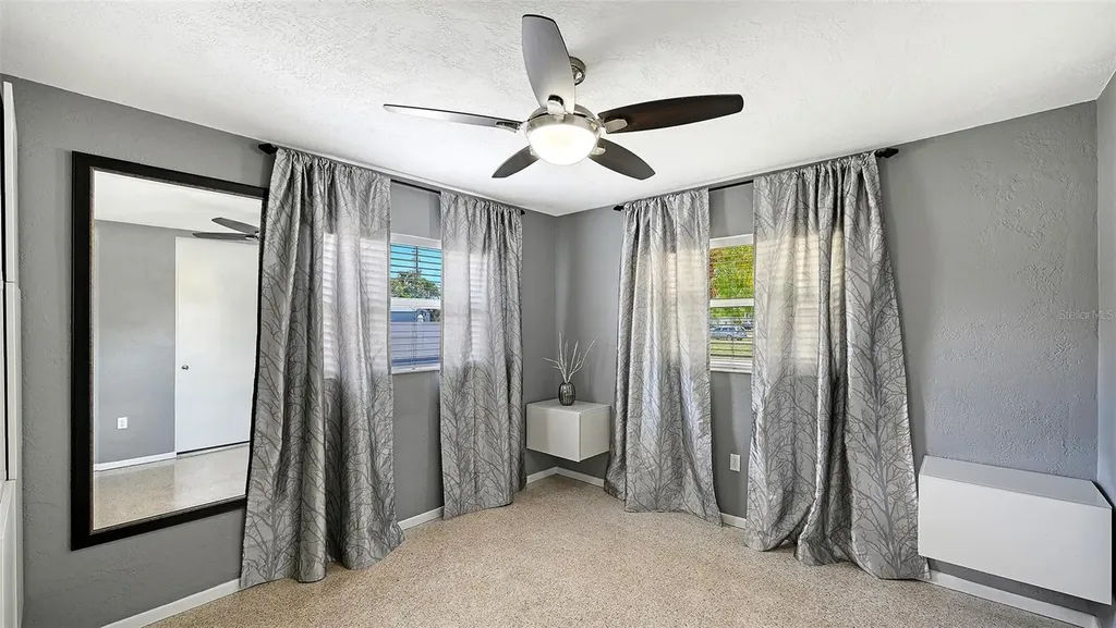 3681 Stokes Dr Drive Sarasota FL 34232