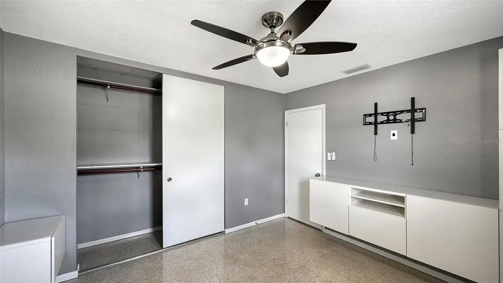 3681 Stokes Dr Drive Sarasota FL 34232
