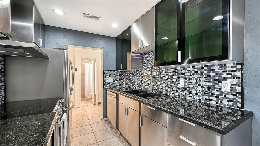 3681 Stokes Dr Drive Sarasota FL 34232