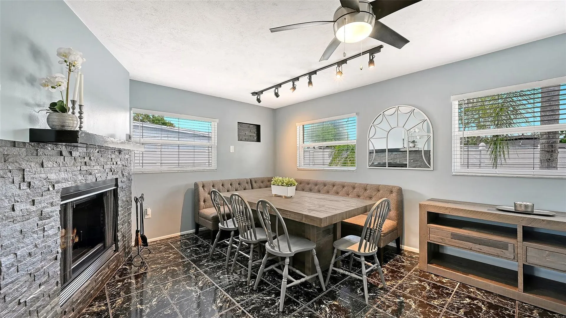 3681 Stokes Dr Drive Sarasota FL 34232