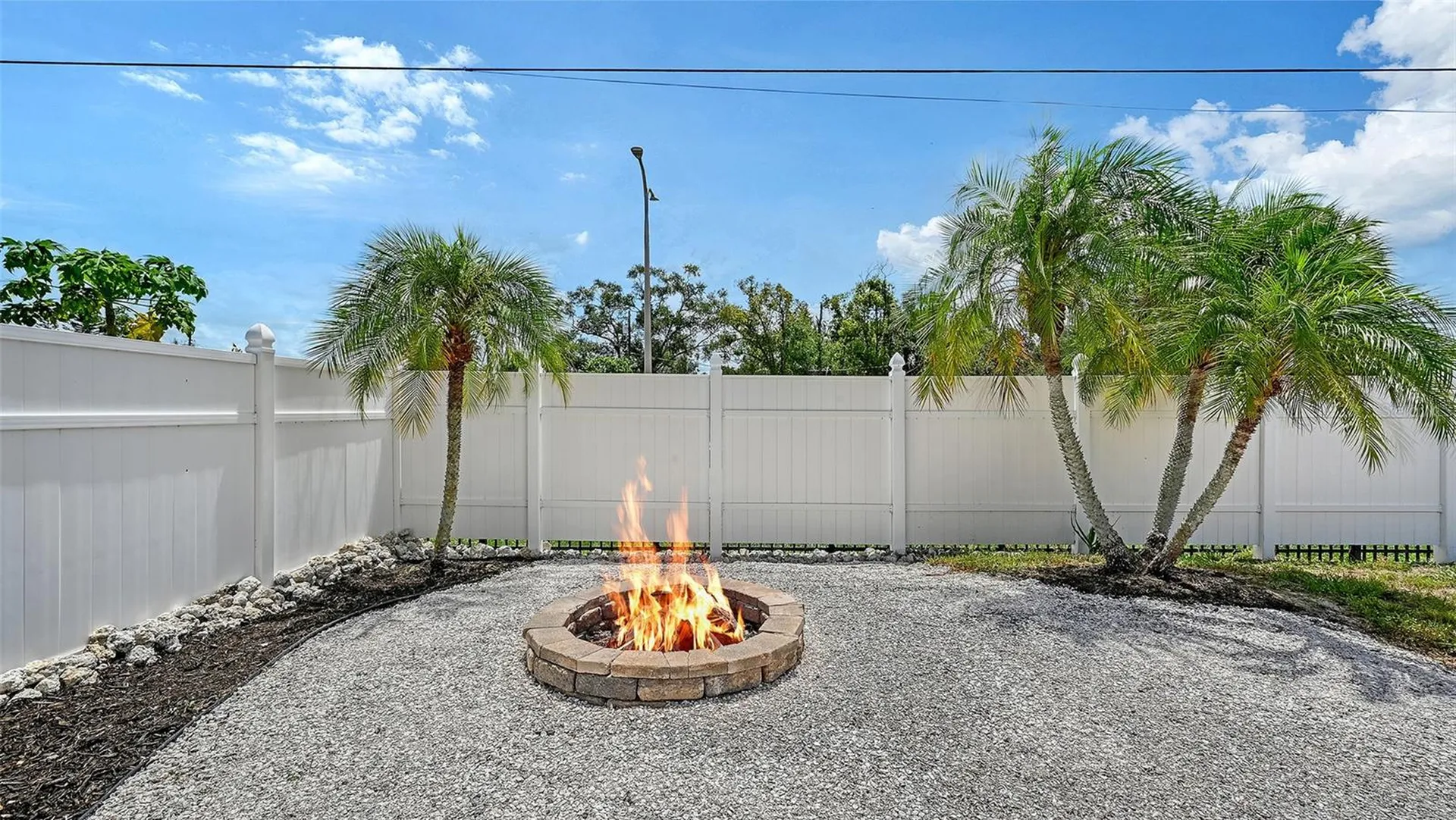3681 Stokes Dr Drive Sarasota FL 34232