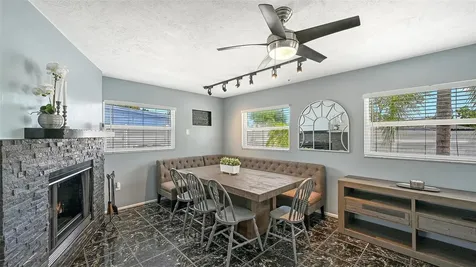 3681 Stokes Dr Drive Sarasota FL 34232