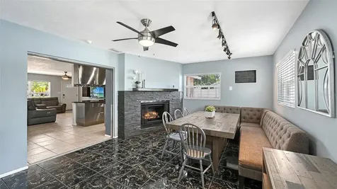 3681 Stokes Dr Drive Sarasota FL 34232