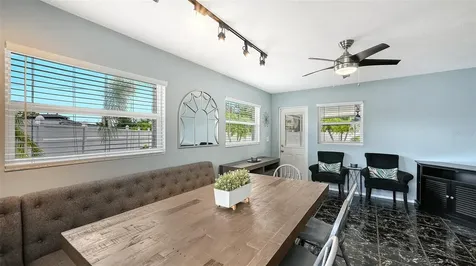 3681 Stokes Dr Drive Sarasota FL 34232