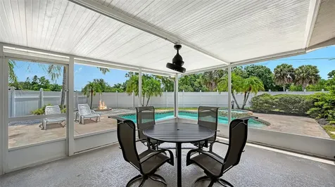 3681 Stokes Dr Drive Sarasota FL 34232
