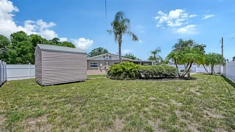 3681 Stokes Dr Drive Sarasota FL 34232