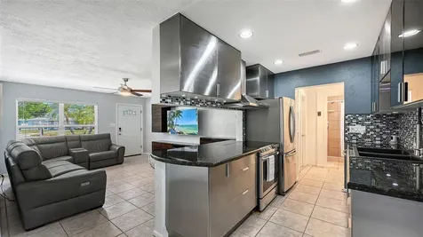 3681 Stokes Dr Drive Sarasota FL 34232