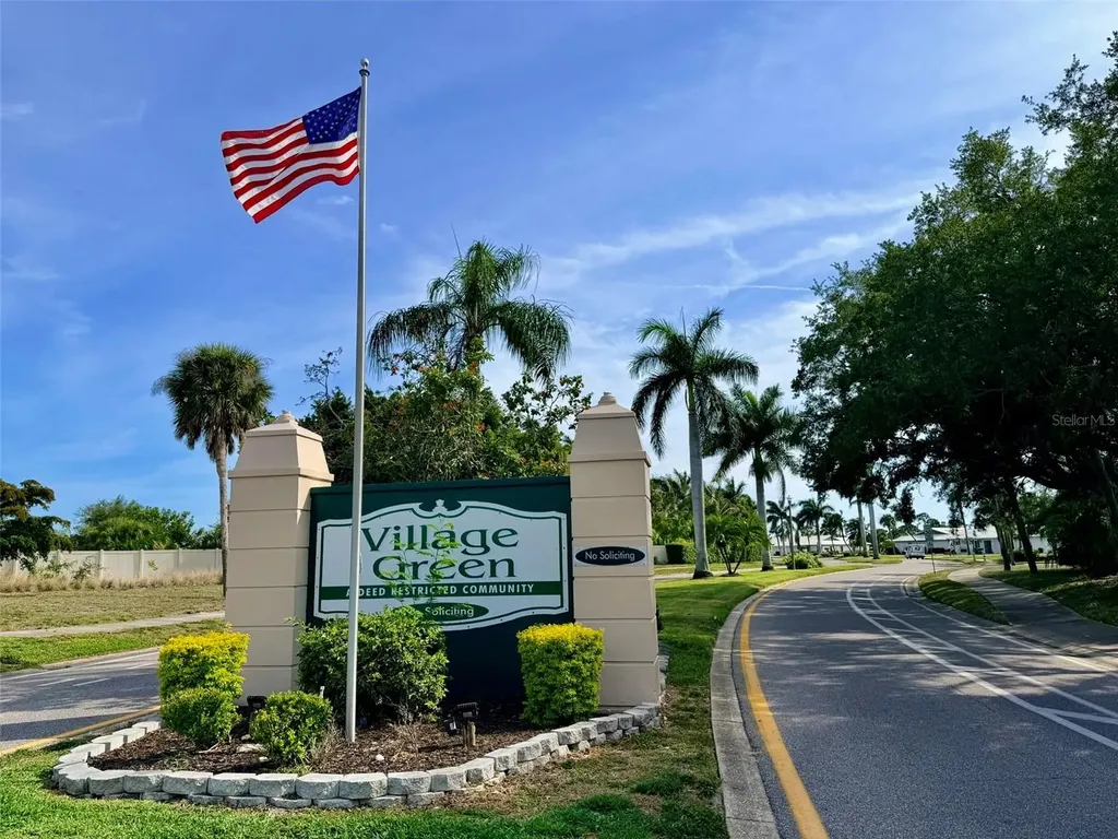 7302 9th Avenue W Bradenton FL 34209