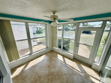 7302 9th Avenue W Bradenton FL 34209