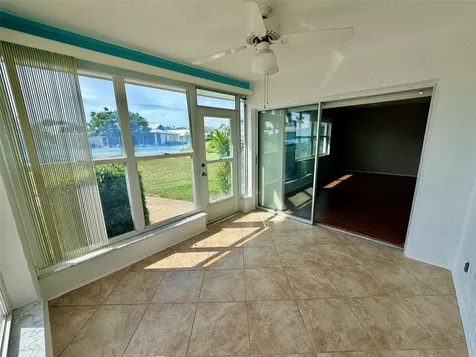 7302 9th Avenue W Bradenton FL 34209