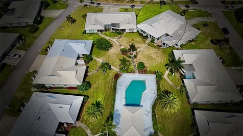 7302 9th Avenue W Bradenton FL 34209