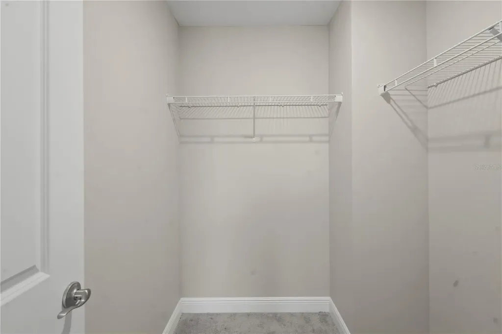 31707 Broadwater Avenue Leesburg FL 34748